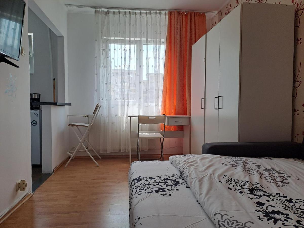Alba Iulia 6 公寓 *